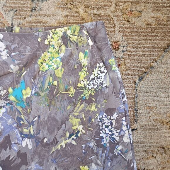 Lady Hagen Golf Skirt With Built In Shorts Sz 6. Total Length 16" Like New! - Picture 6 of 8